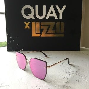 BRAND NEW Quay x LIZZO Around The Way Sunglasses